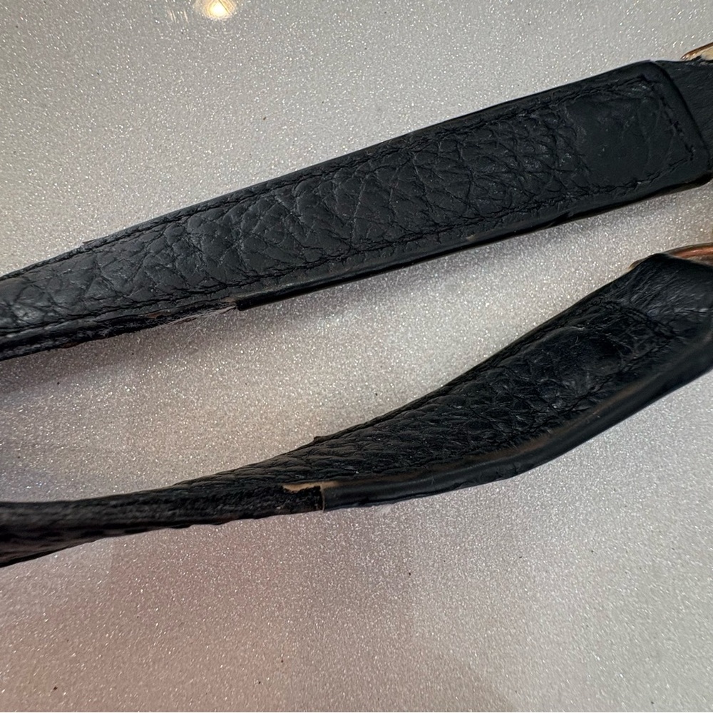 Michael Kors Jet Set Pebbled Leather
Shoulder Bag - Picture 6 of 14